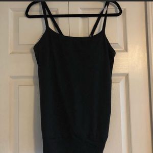 Under Armour black tank
